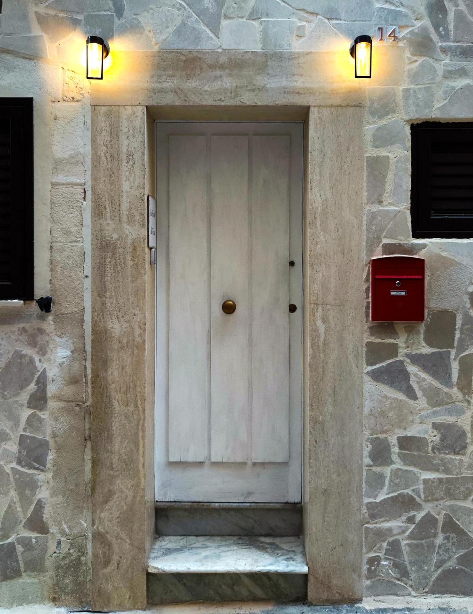 La Suite Di Eva Mola di Bari Exterior foto